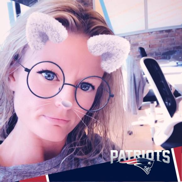 Meet your Posher, Jaymi - Picture 1 of 1